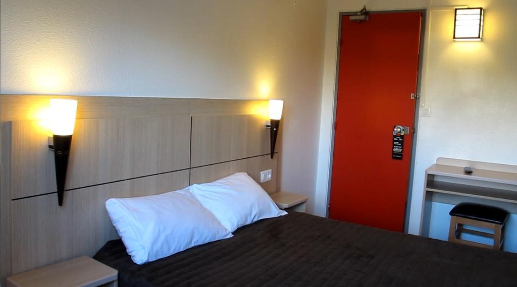 Hotel Class'Eco Courcouronnes Eksteriør billede