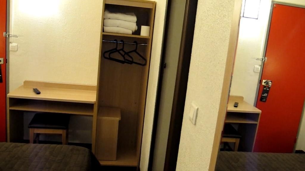 Hotel Class'Eco Courcouronnes Eksteriør billede